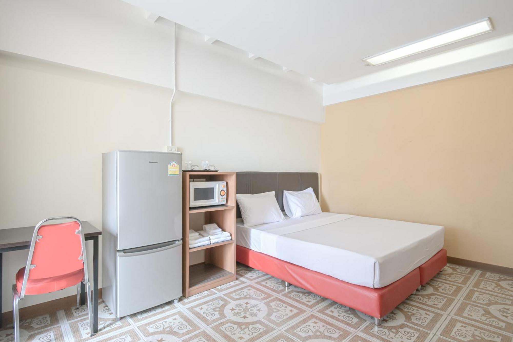 Ac Habitat Bangkok Aparthotel Exteriör bild